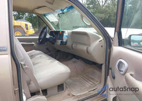 1997 Chevrolet C1500 Fleetside из США, поврежденный, VIN 1GCEC14M1VE192636